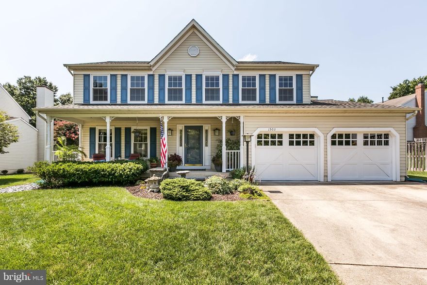 Fabulous Colonial w/4 BR, 2.5 BA & 2 Car Garage in Chapman Farm. Features remodeled Kitchen w/new maple cabs w/premium walnut stain,"Cambria" granite countertops, glass backsplash, custom range hood, & newer appliances. Updated MBA, Extended Front Porch, New Roof, Newer HVAC, New HWH, New FP, Windows 2011, Newly Waterproofed Basement w/Lifetime Warranty, TLC Epoxy Coated Garage Floor... A 10+