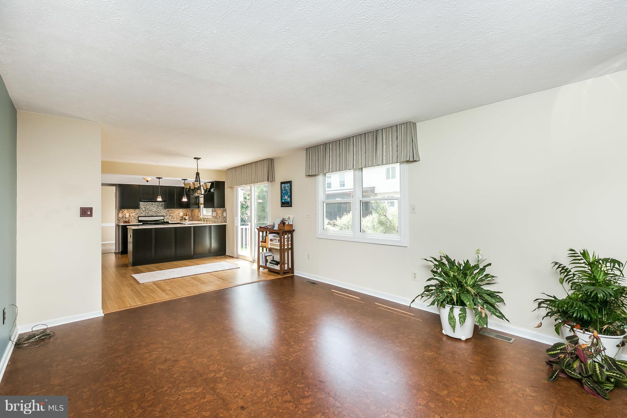 CHAPMAN FARM AT CROFTON - Residential