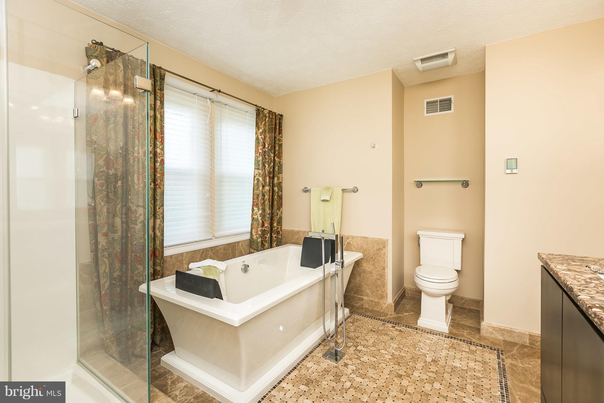 CHAPMAN FARM AT CROFTON - Residential