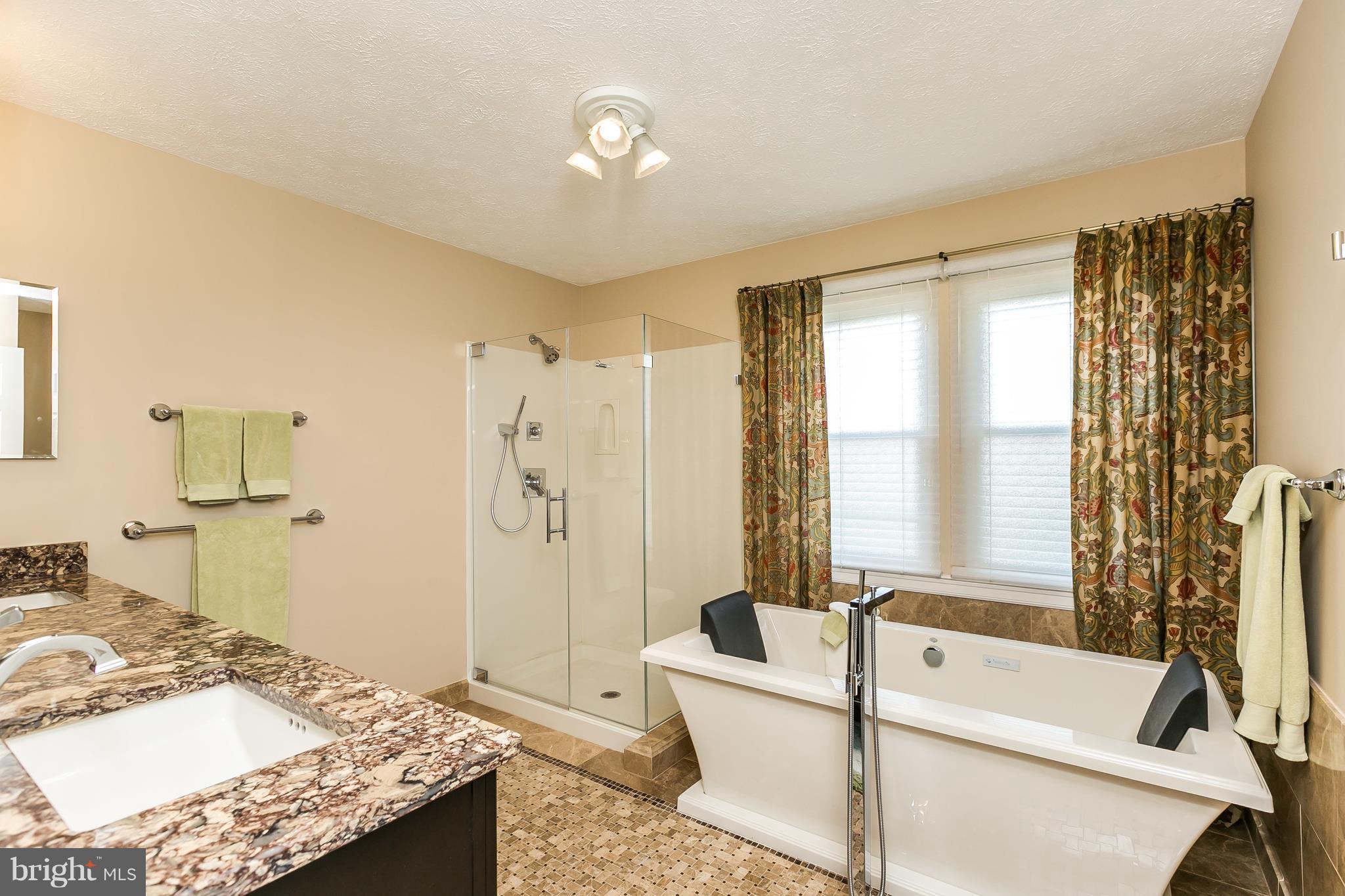 CHAPMAN FARM AT CROFTON - Residential