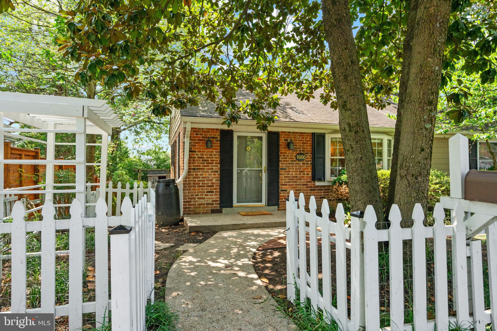 HOLLIN HALL VILLAGE - Residential