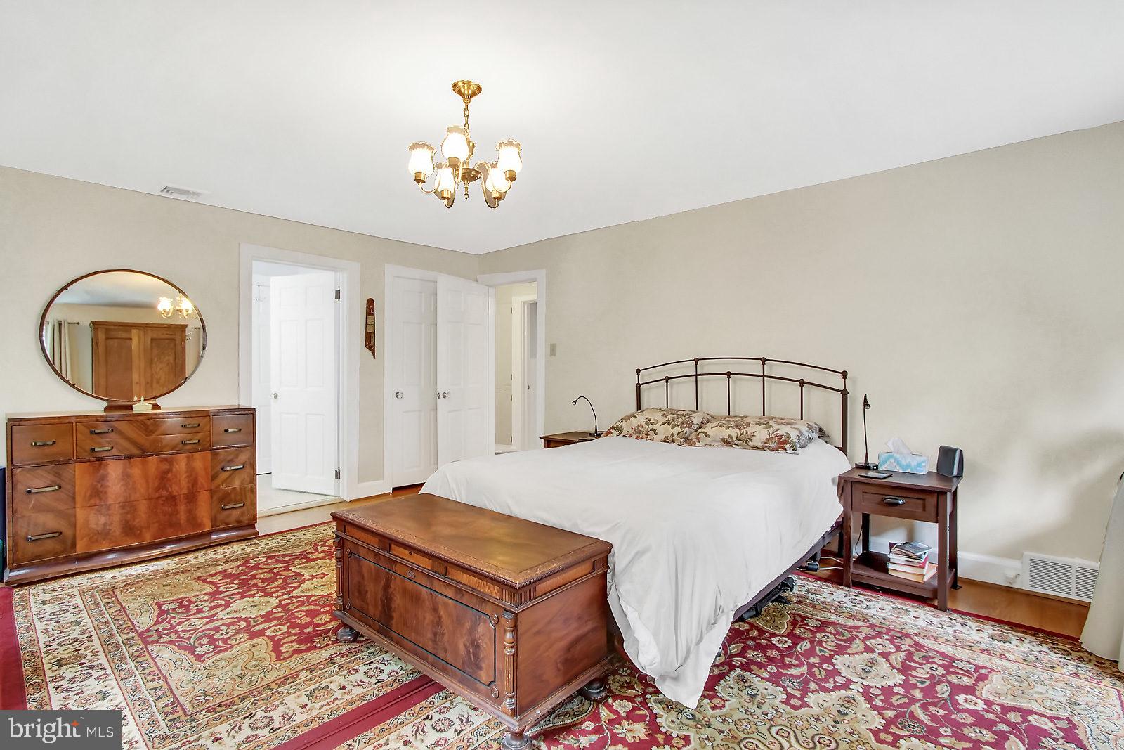 OLD EAST YORK - Residential
