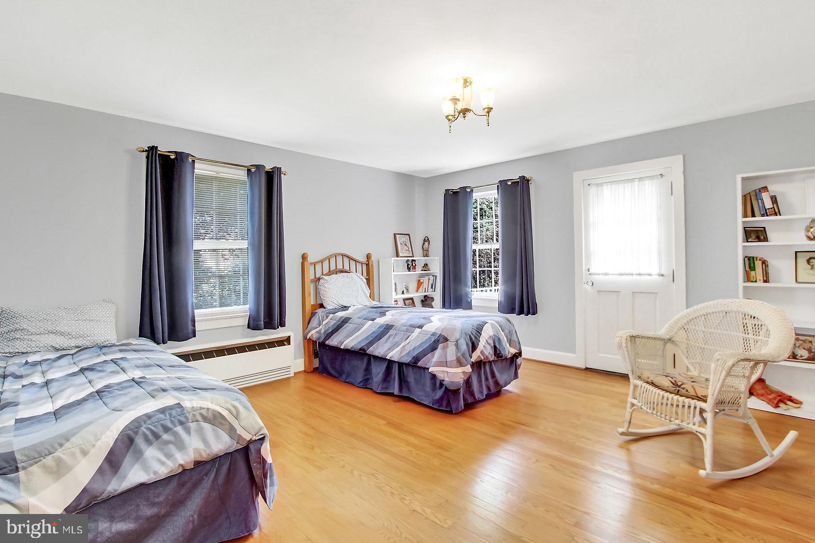 OLD EAST YORK - Residential