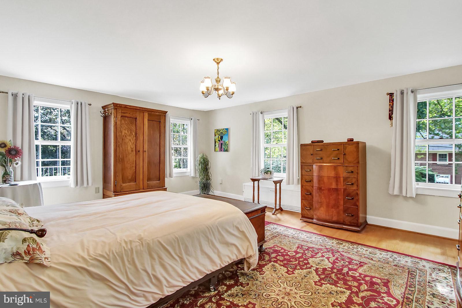 OLD EAST YORK - Residential