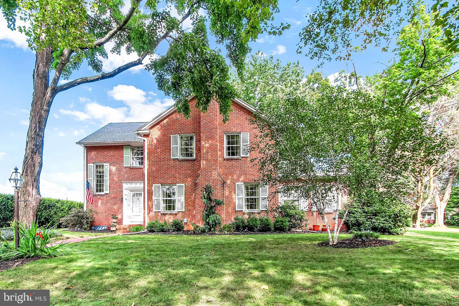OLD EAST YORK - Residential