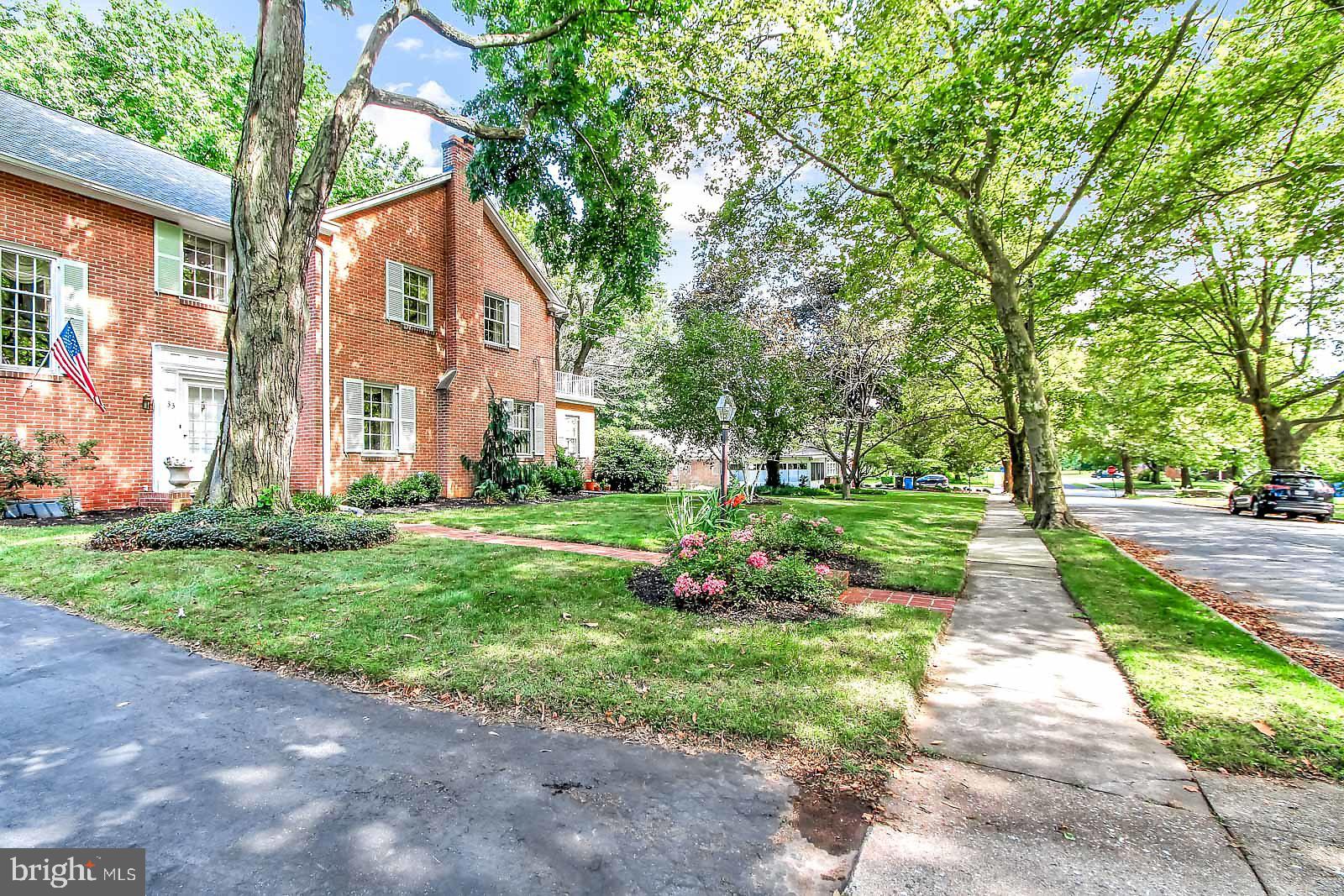 OLD EAST YORK - Residential