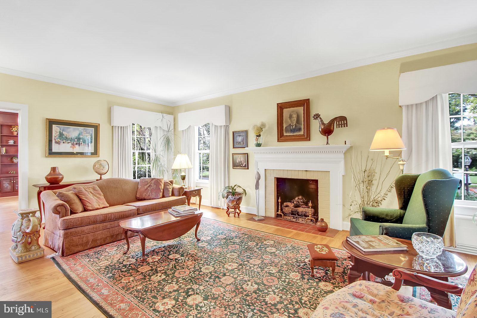 OLD EAST YORK - Residential