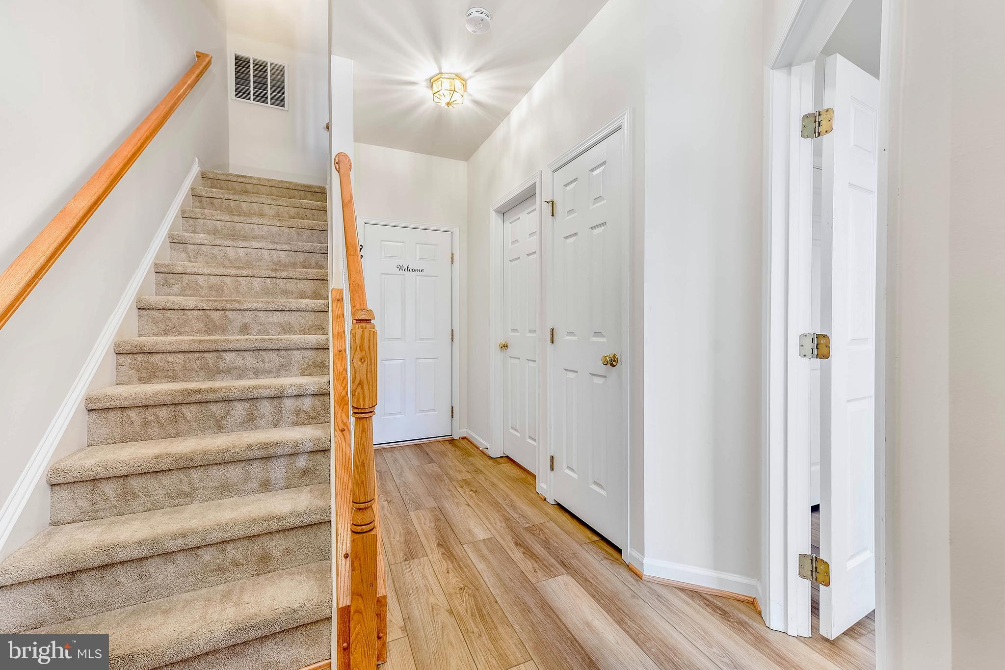 SOUTH RIDING - Residential Lease