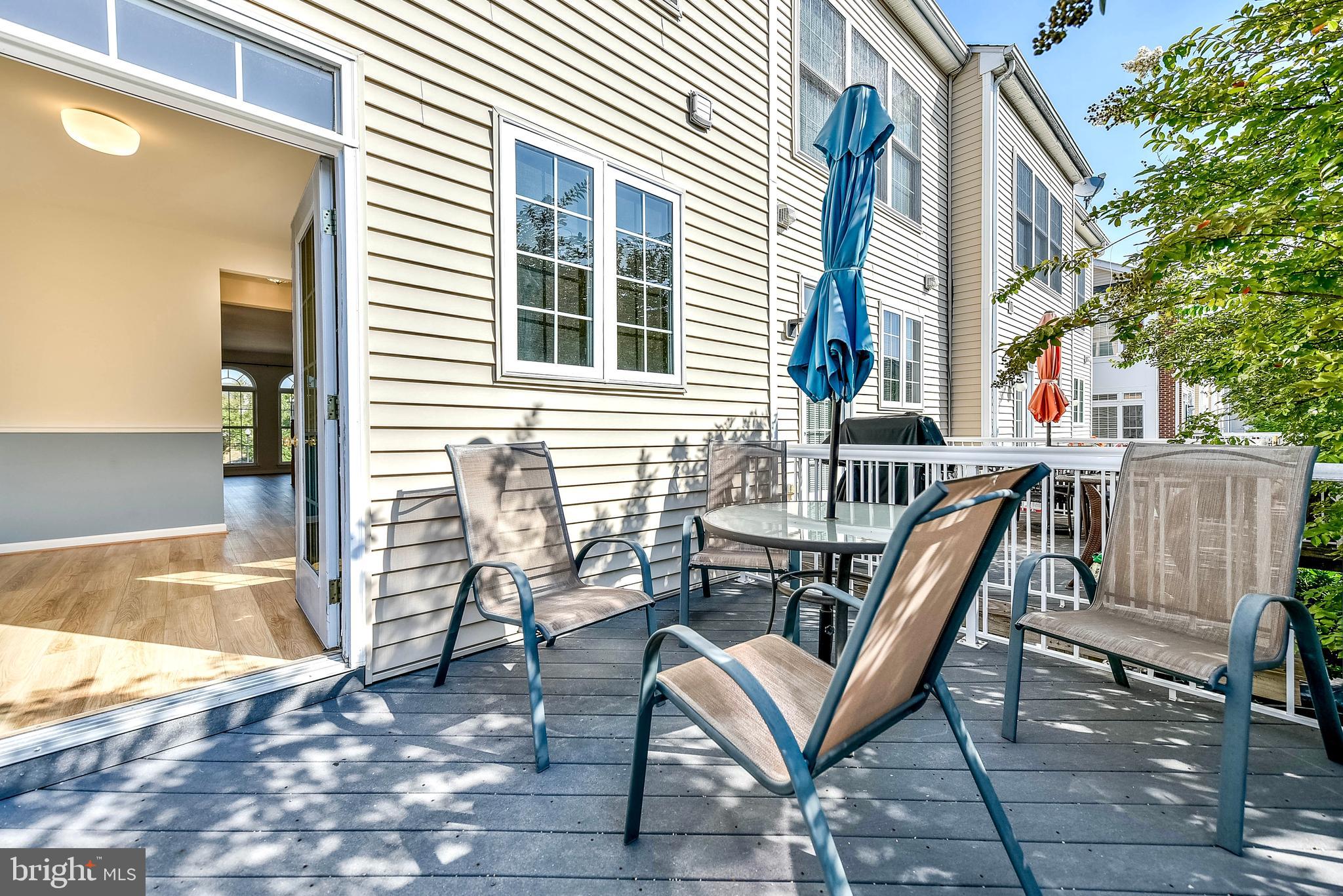 SOUTH RIDING - Residential Lease