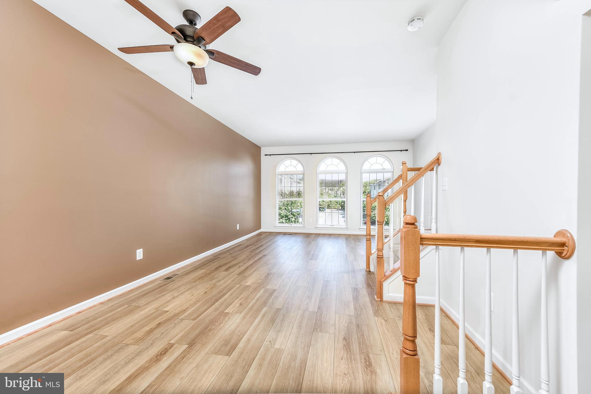 SOUTH RIDING - Residential Lease