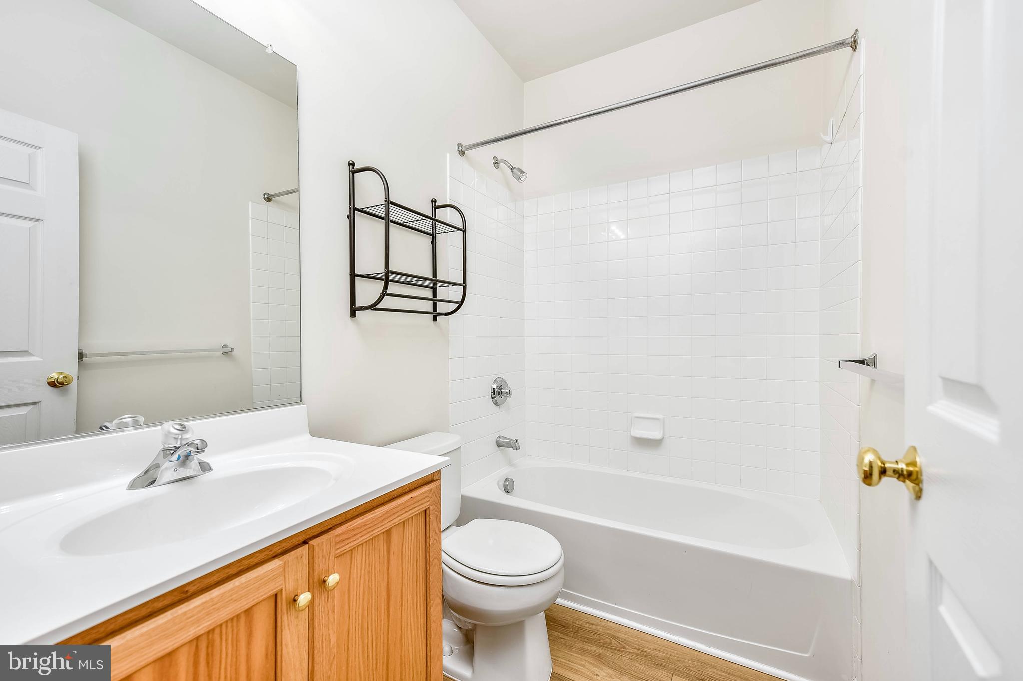 SOUTH RIDING - Residential Lease