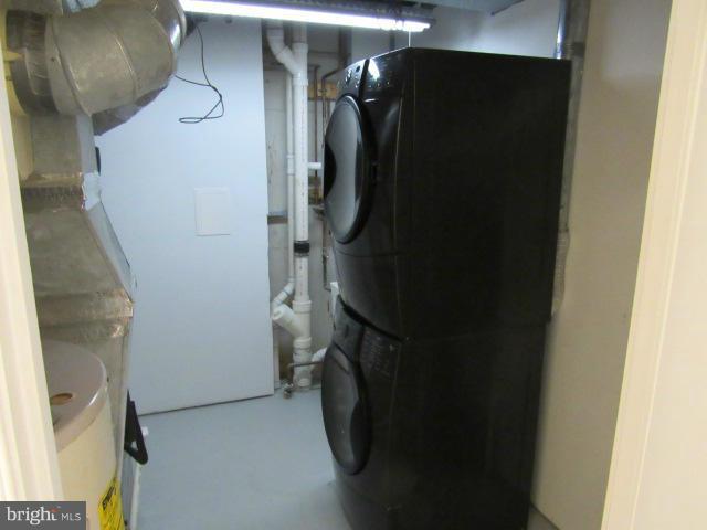 VILLAGE OF HICKORY RIDGE - Residential