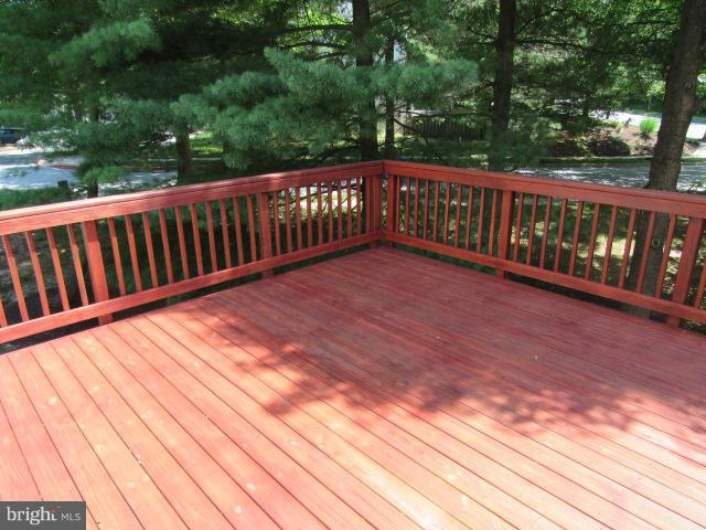 VILLAGE OF HICKORY RIDGE - Residential