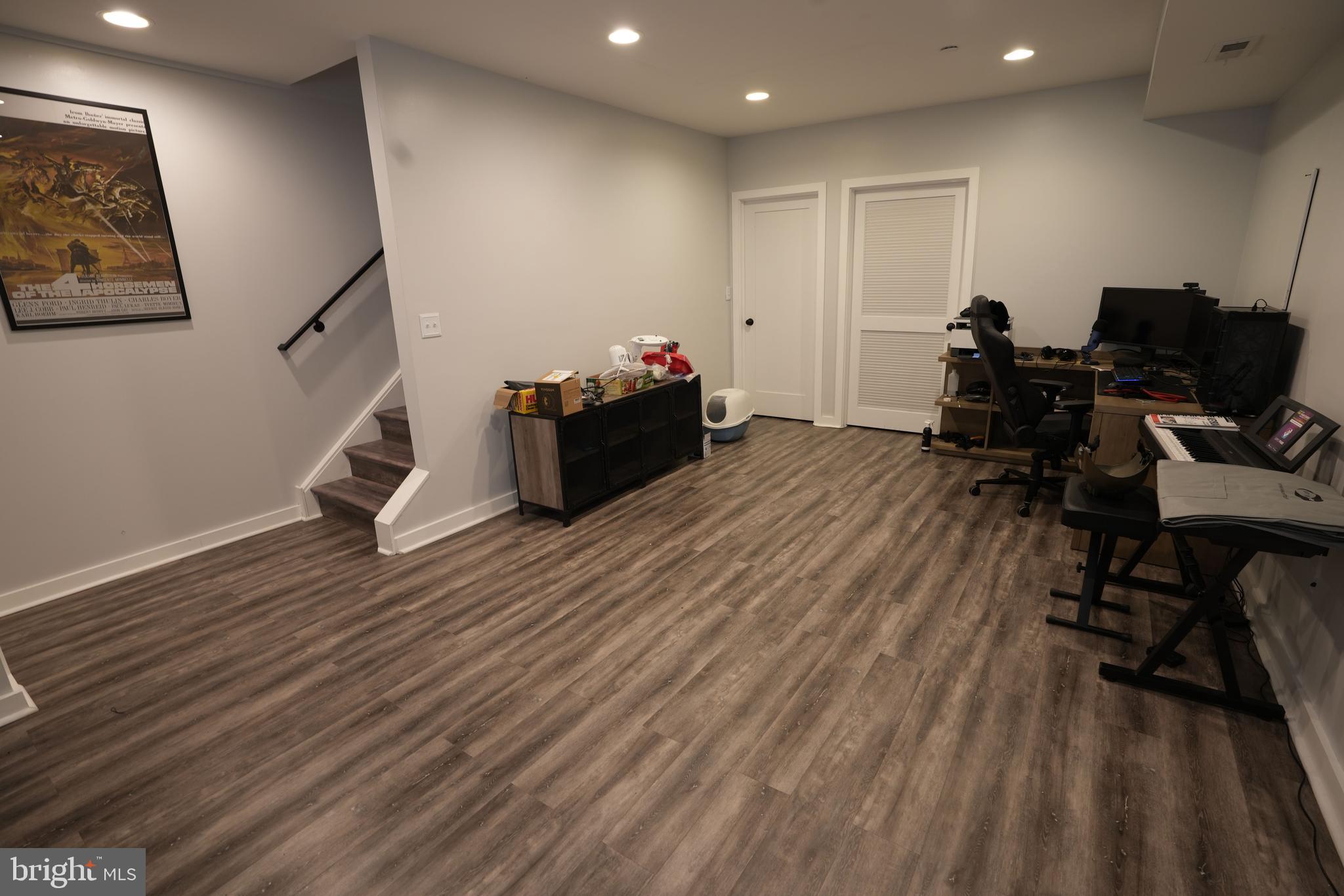 WHITMAN - Residential Lease