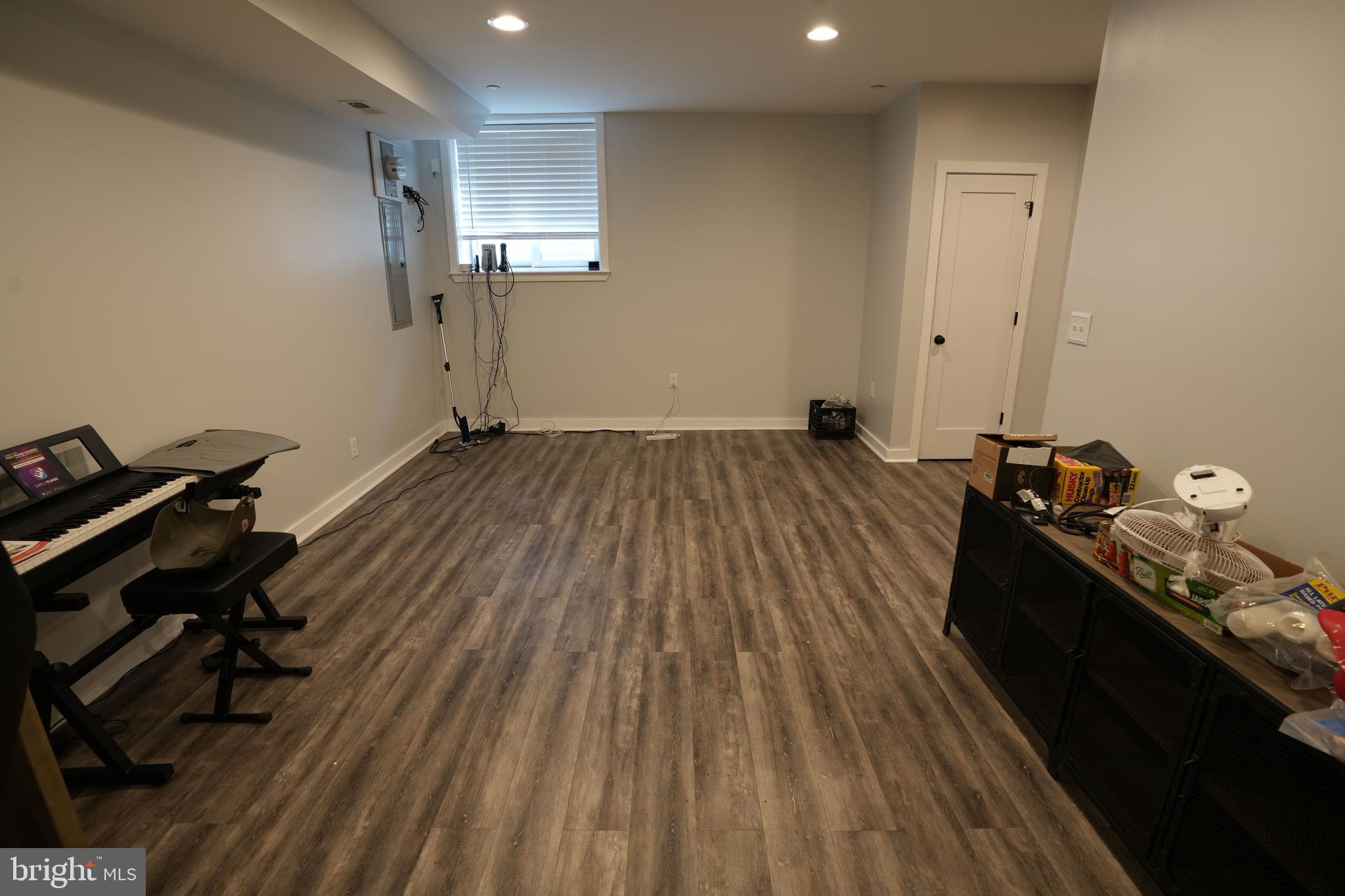 WHITMAN - Residential Lease