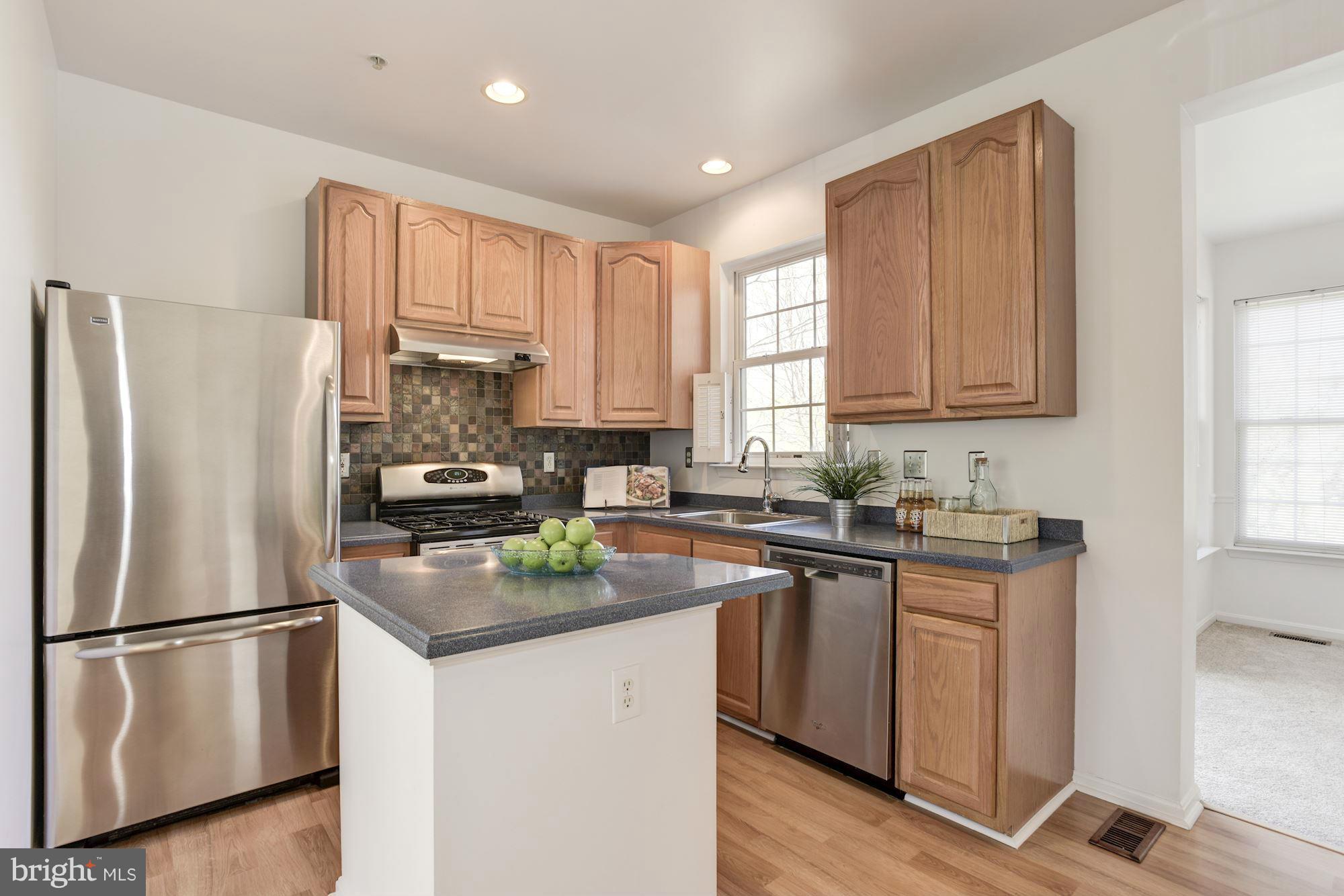 RIVER OAKS - Residential Lease