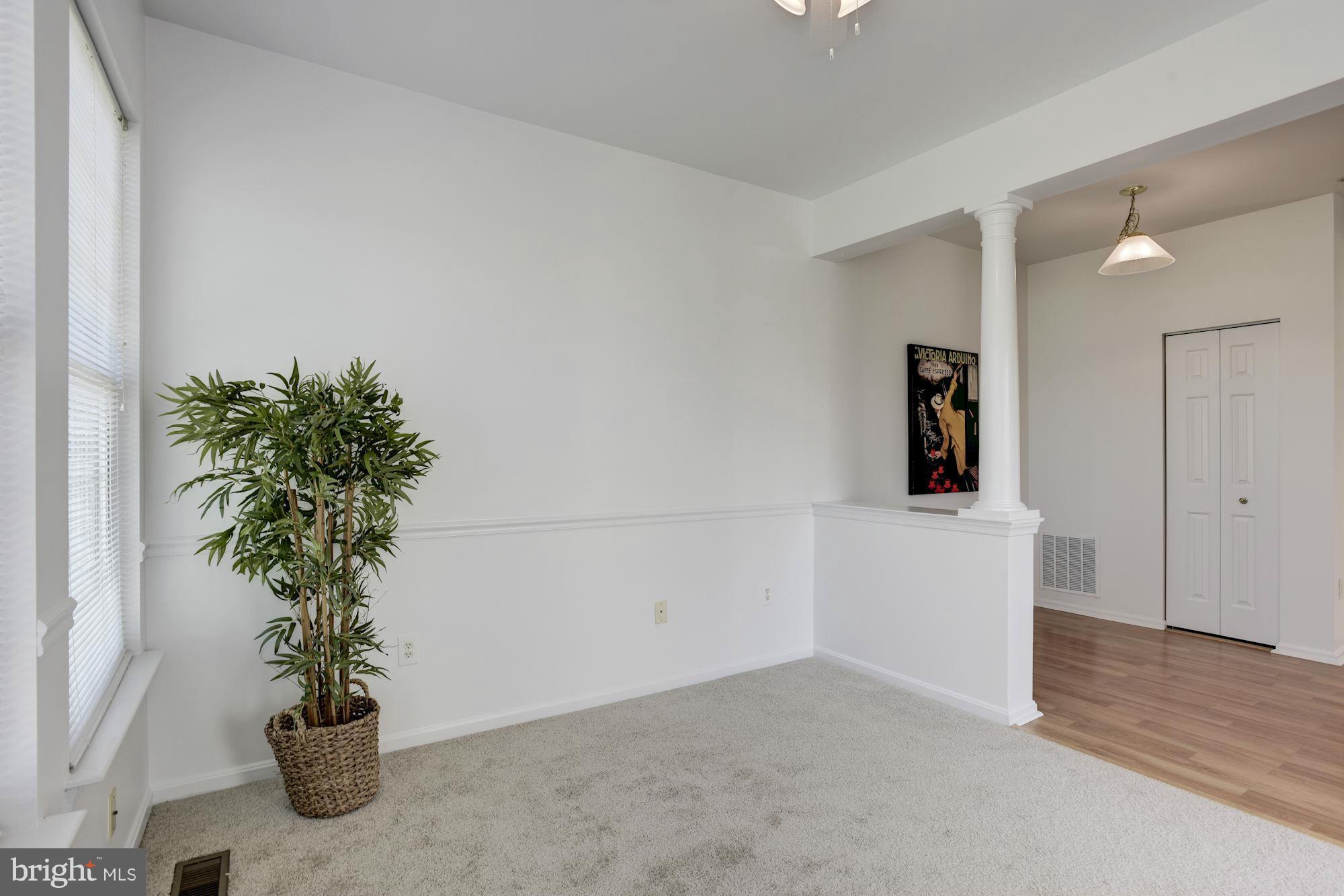 RIVER OAKS - Residential Lease