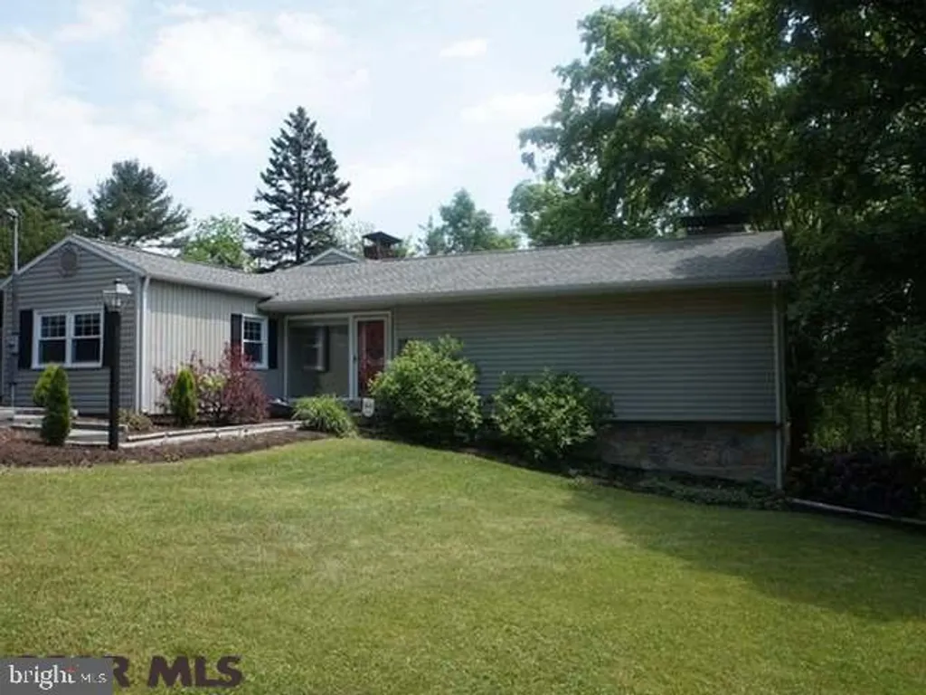 209 Circle Drive, State College, PA 16801