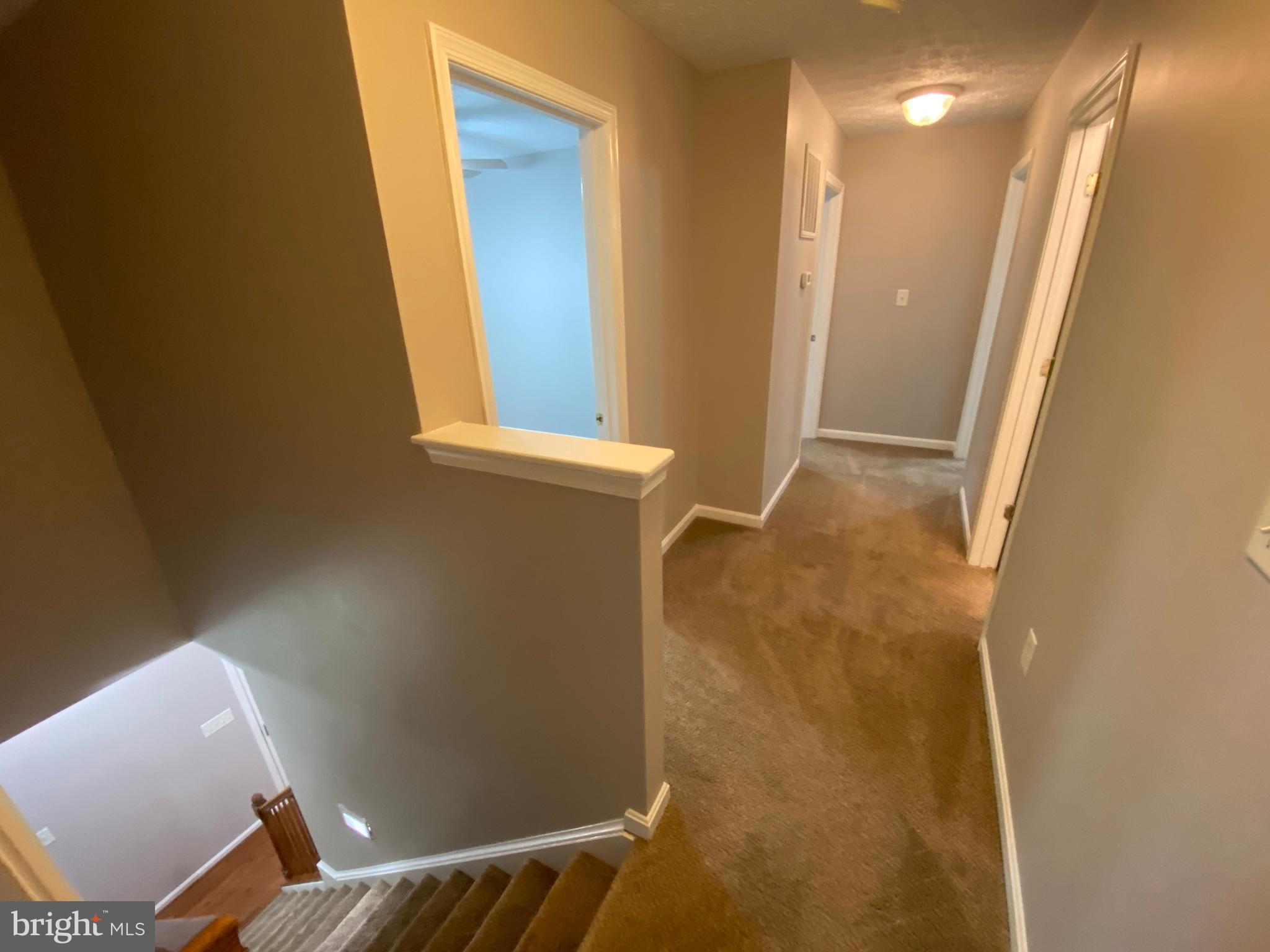 LAKE LAND OR - Residential Lease