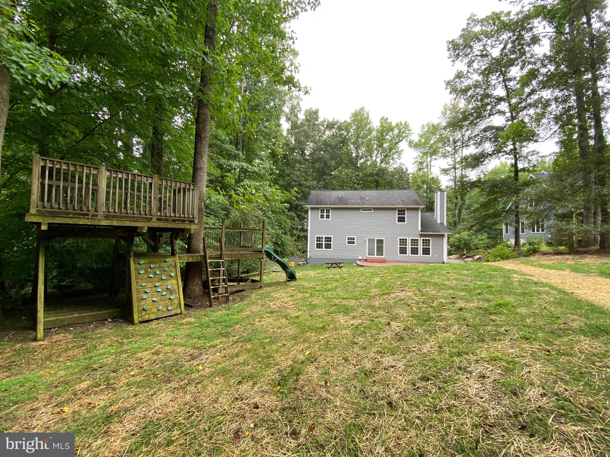 LAKE LAND OR - Residential Lease