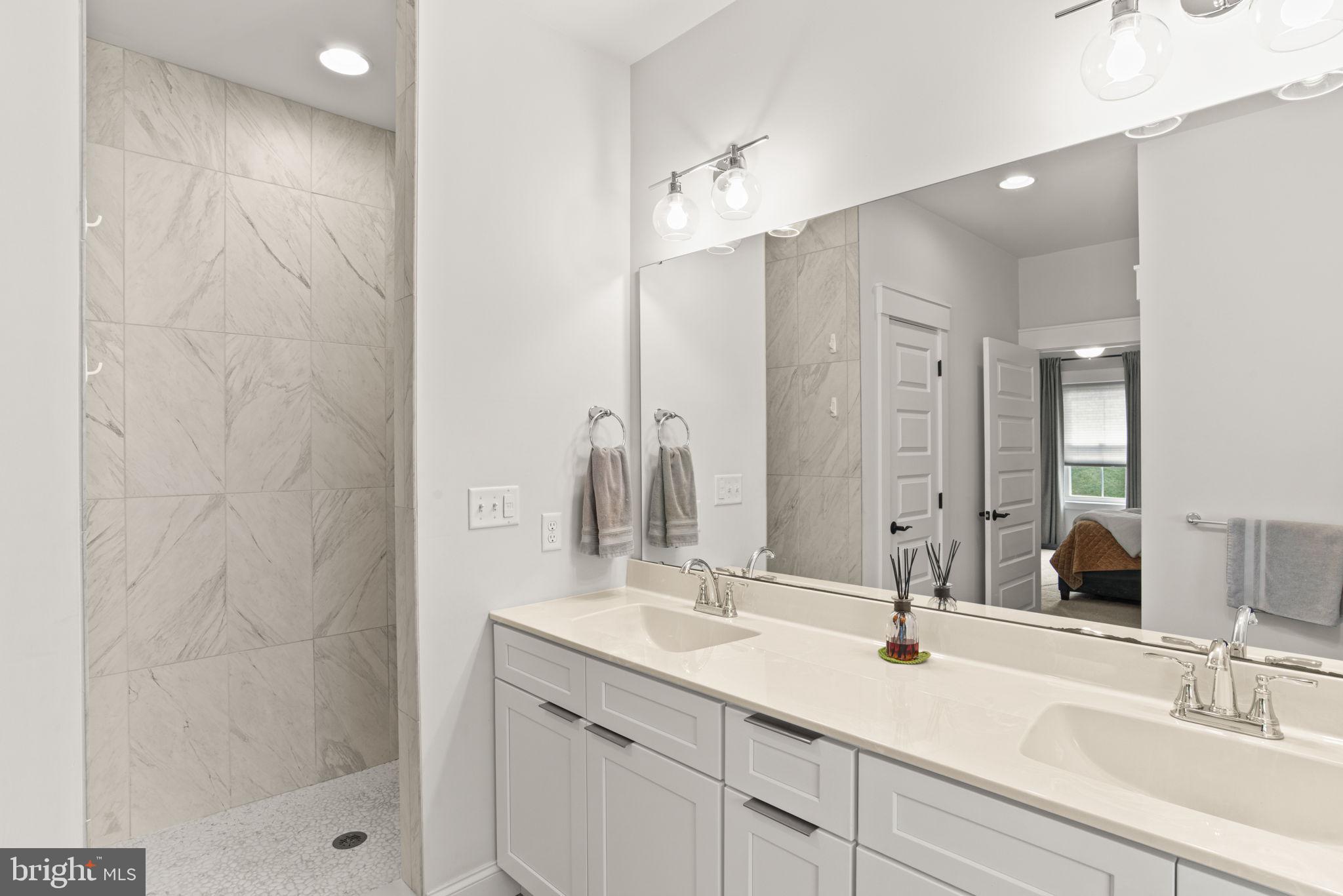 RAPHO TWP - Residential