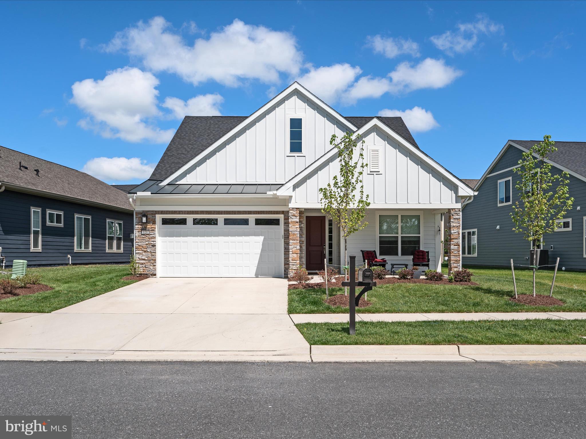 121 COWBIRD STREET