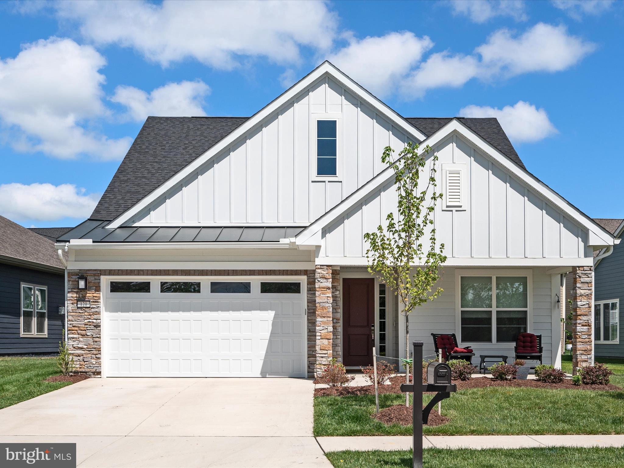121 COWBIRD STREET