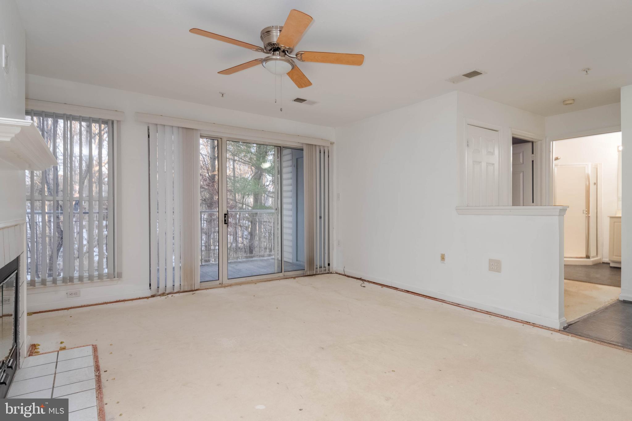RUSSETT - Residential