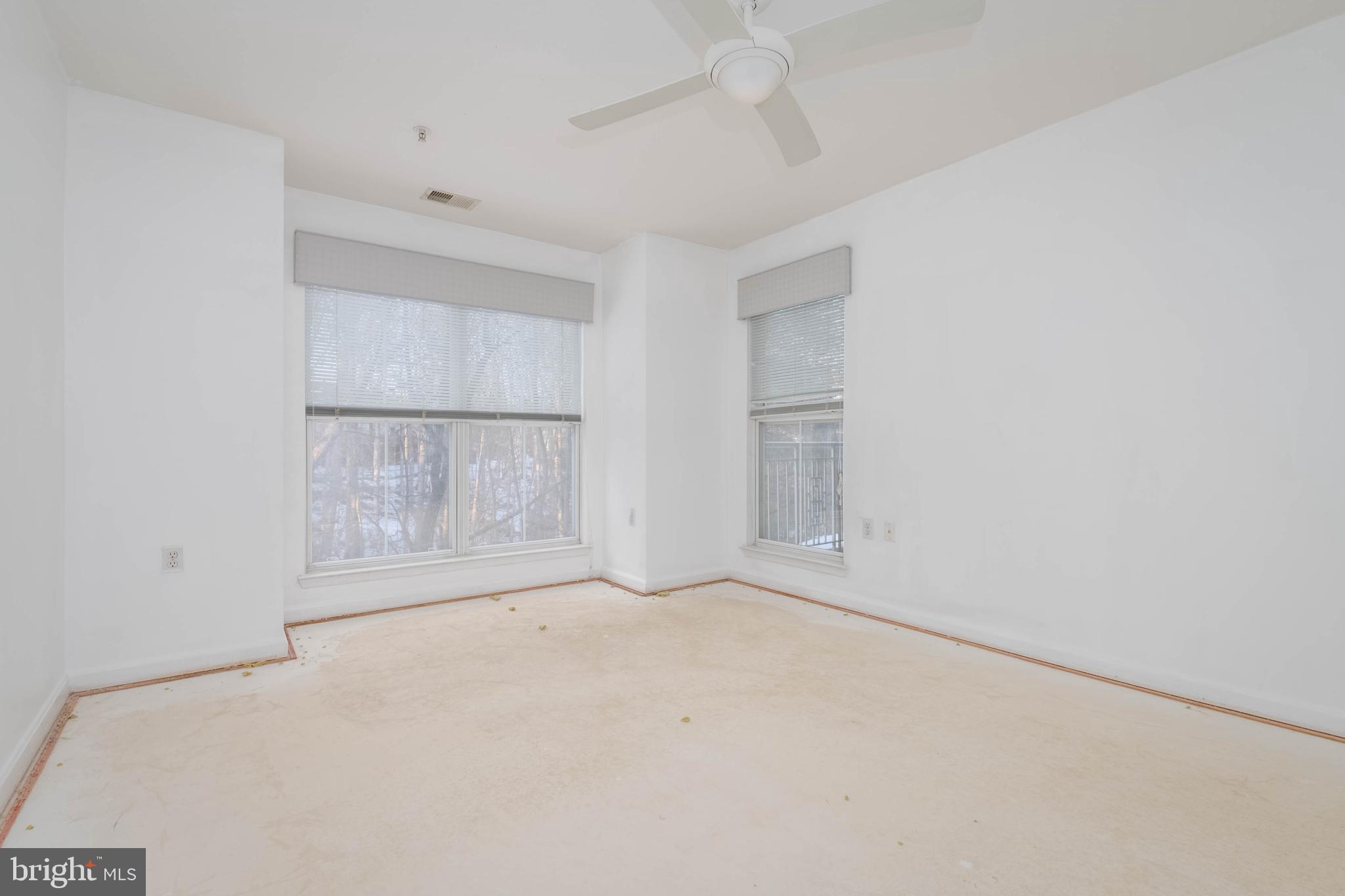 RUSSETT - Residential