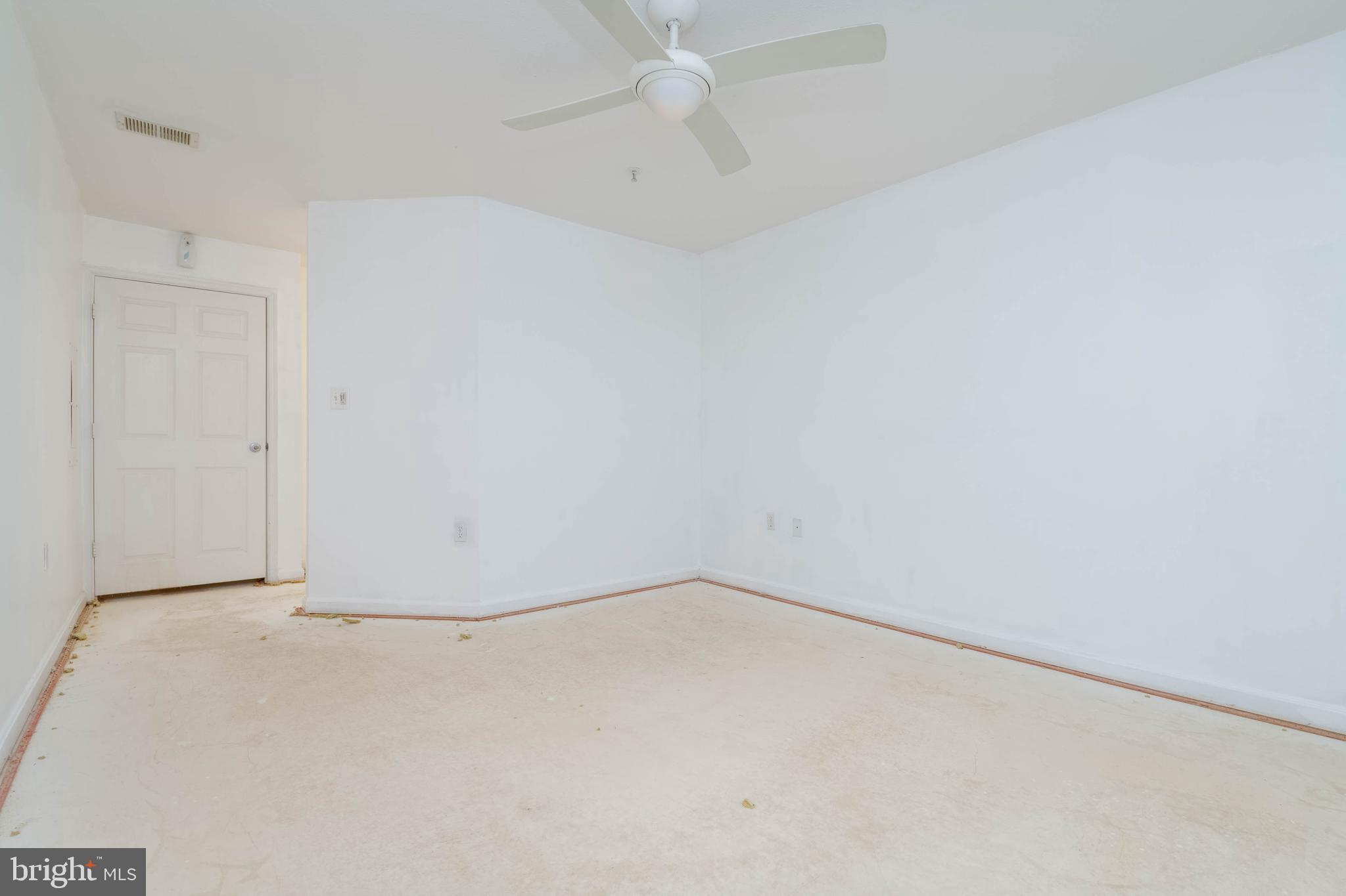 RUSSETT - Residential