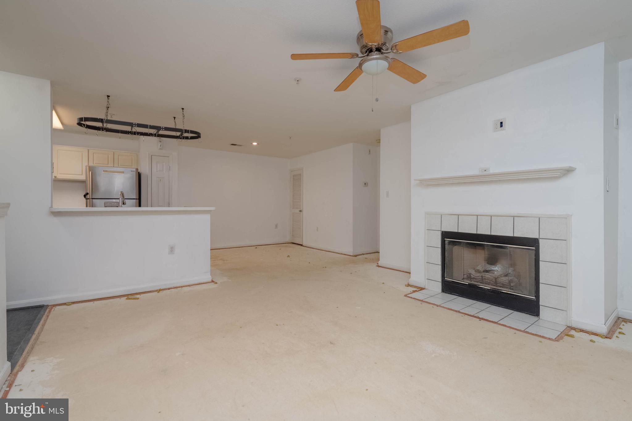 RUSSETT - Residential