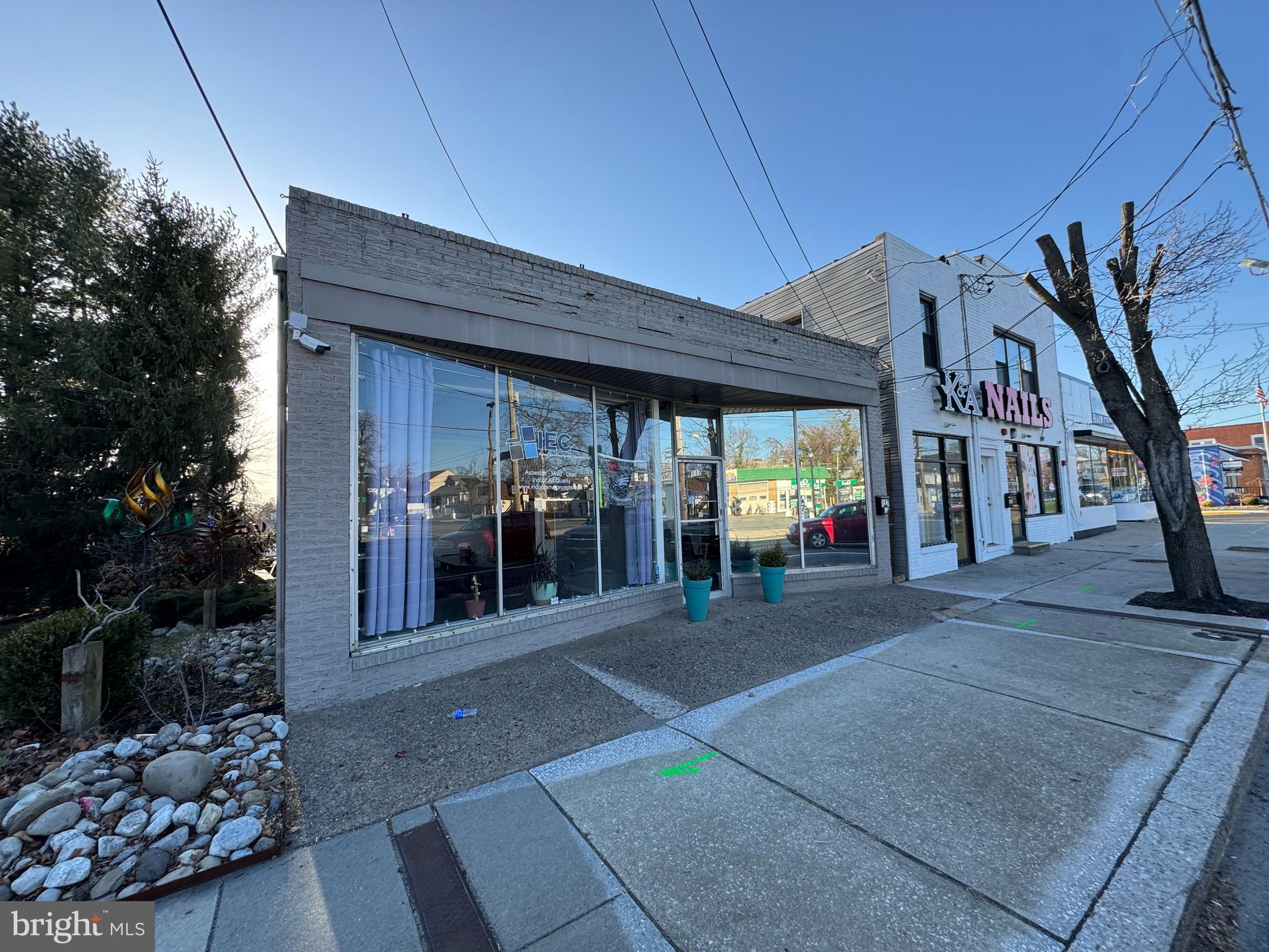 117 N BLACK HORSE PIKE