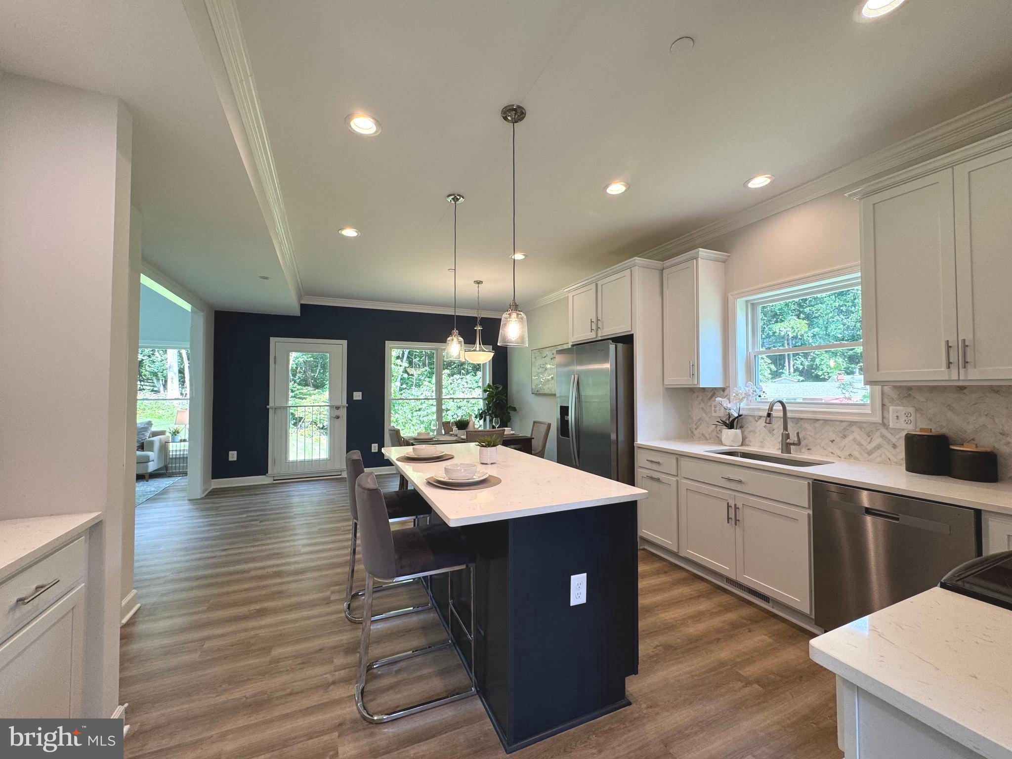 9871 LA PLATA PKWY