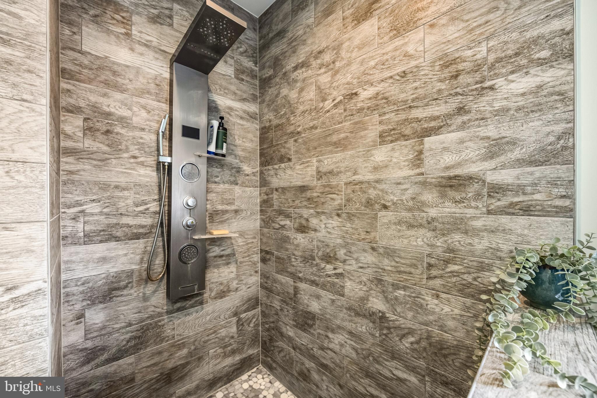 GARDNER MEADOWS - Residential