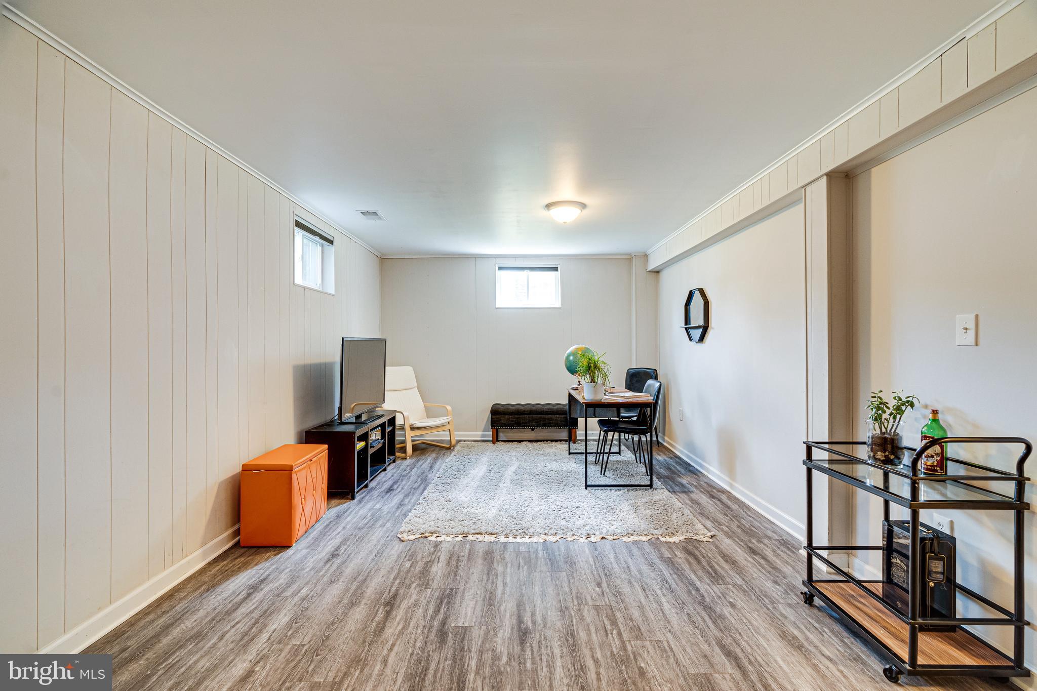 RAMBLEWOOD - Residential Lease