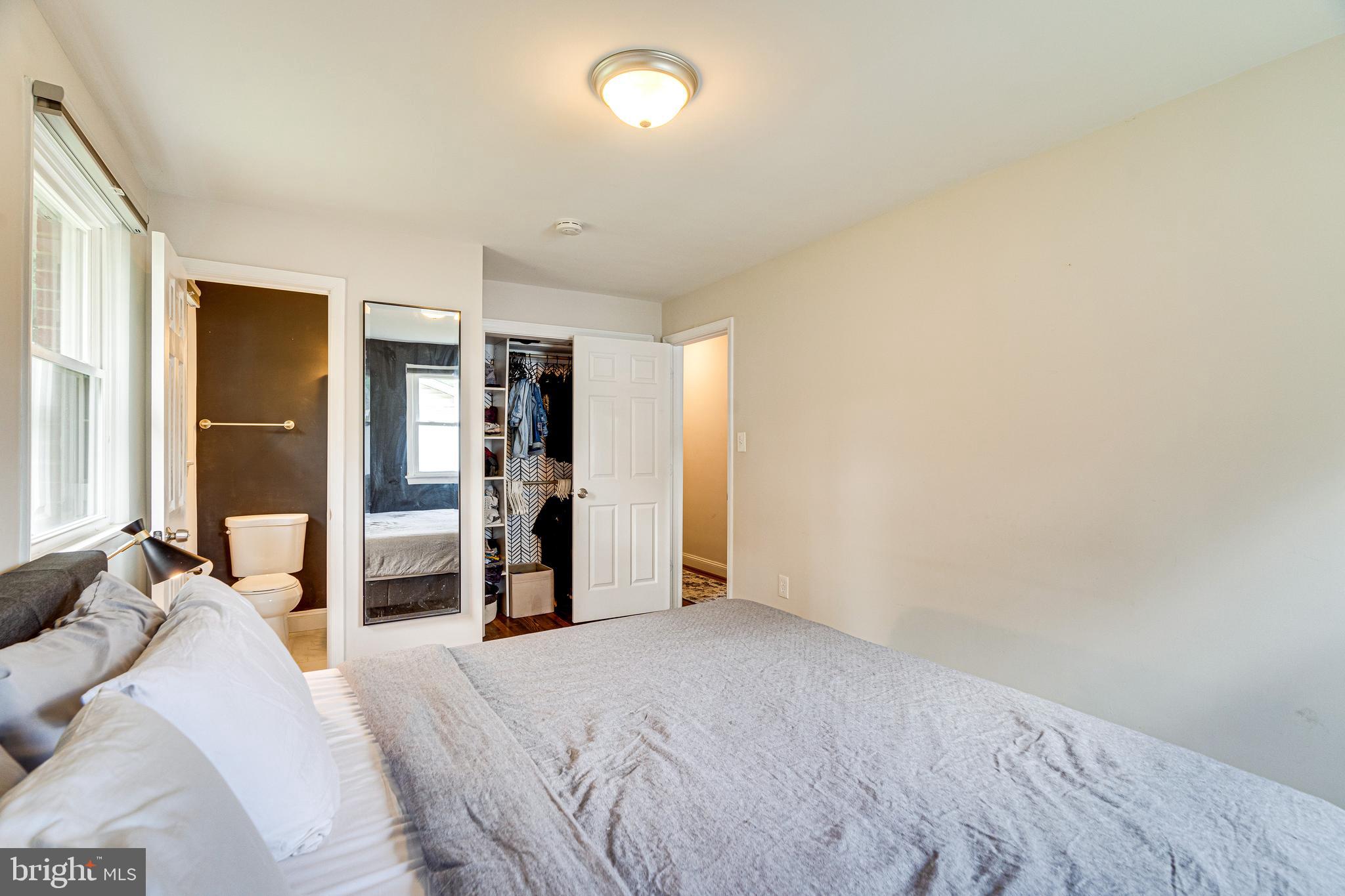 RAMBLEWOOD - Residential Lease