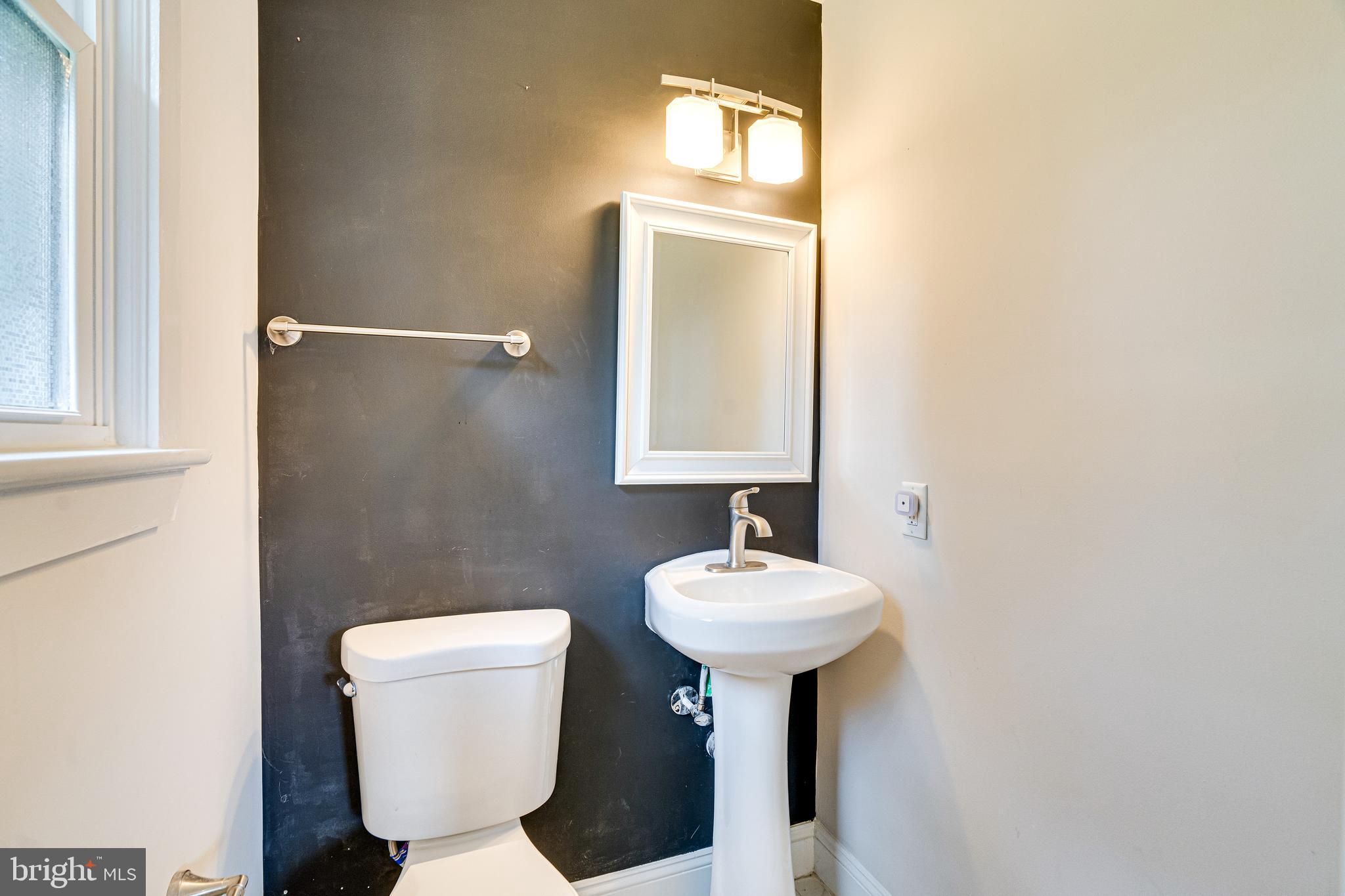 RAMBLEWOOD - Residential Lease