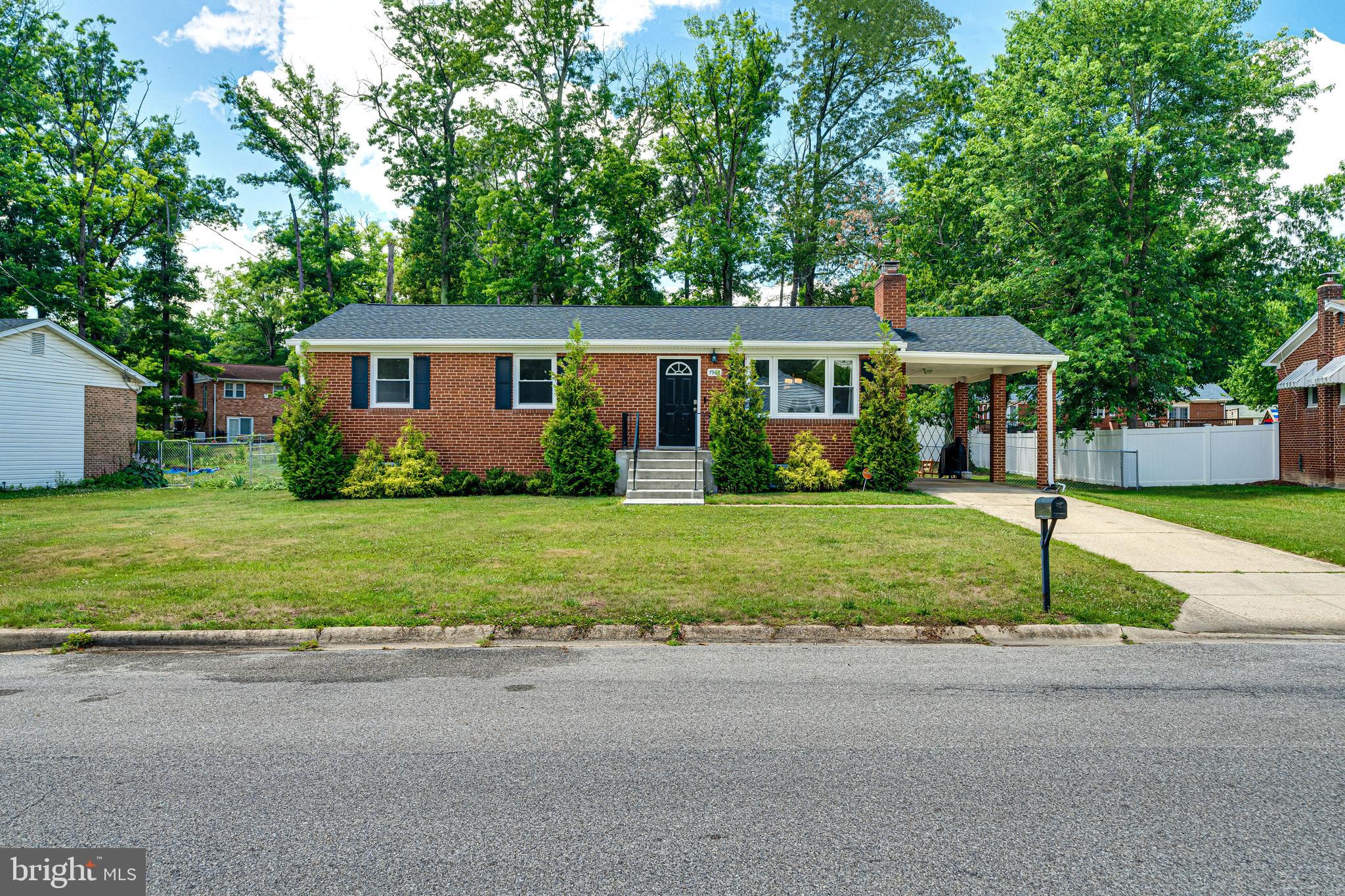 RAMBLEWOOD - Residential Lease