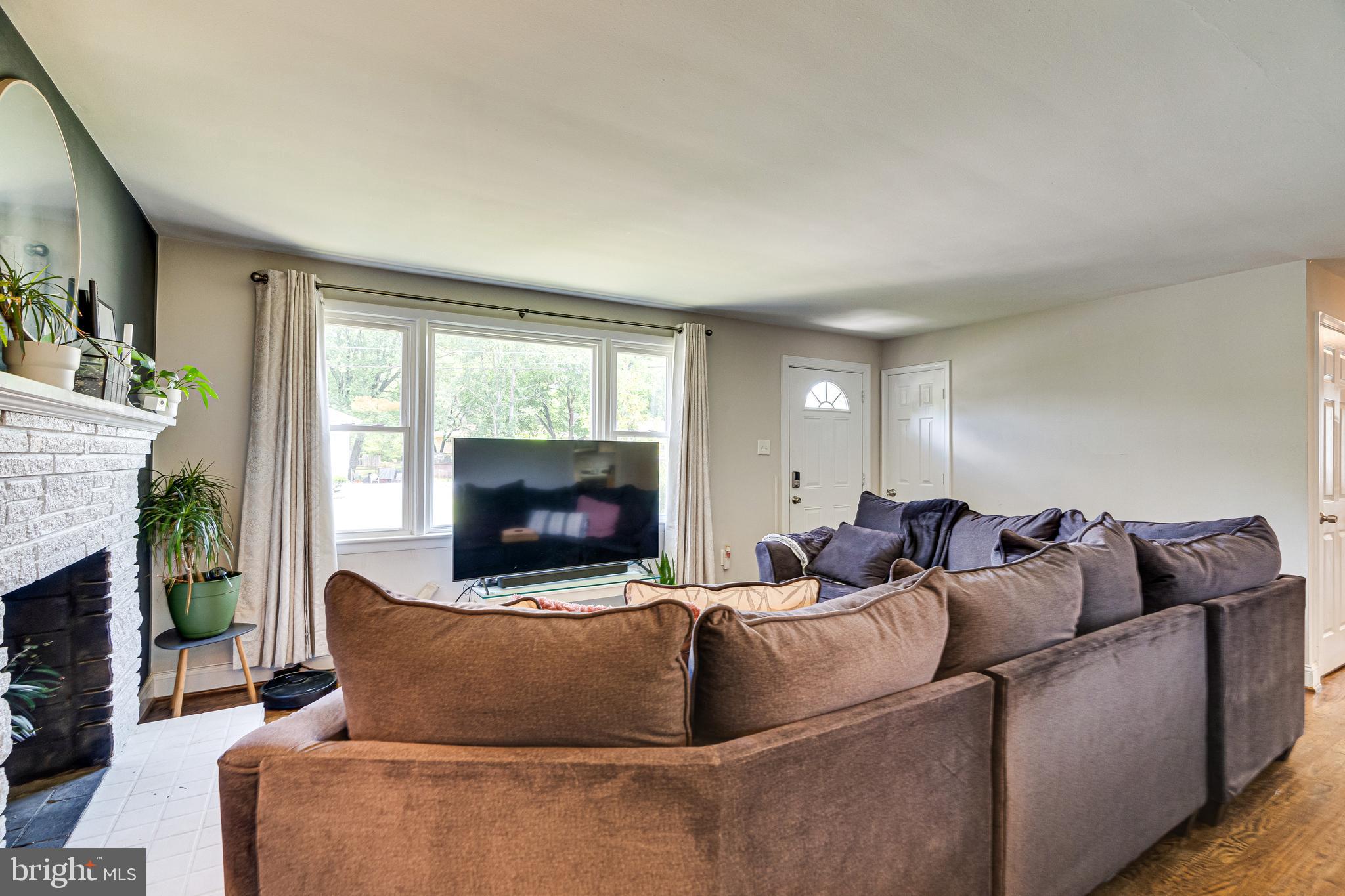 RAMBLEWOOD - Residential Lease