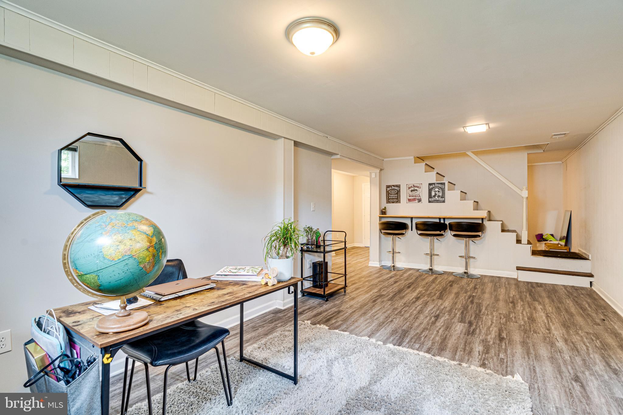 RAMBLEWOOD - Residential Lease