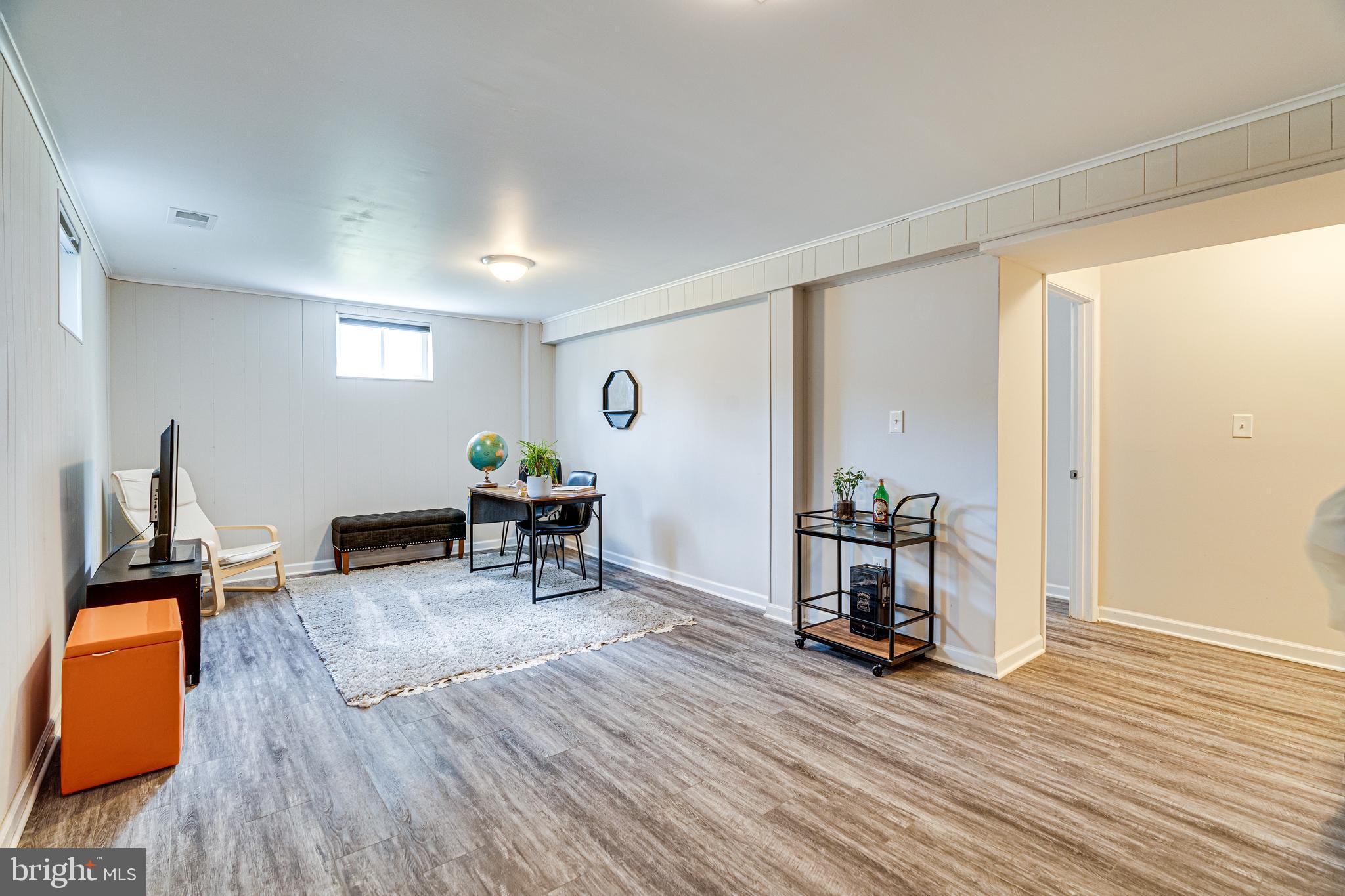 RAMBLEWOOD - Residential Lease