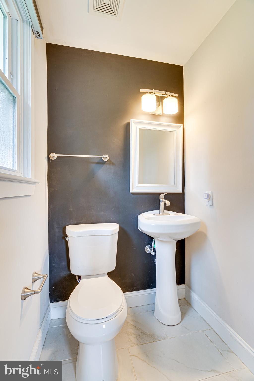 RAMBLEWOOD - Residential Lease