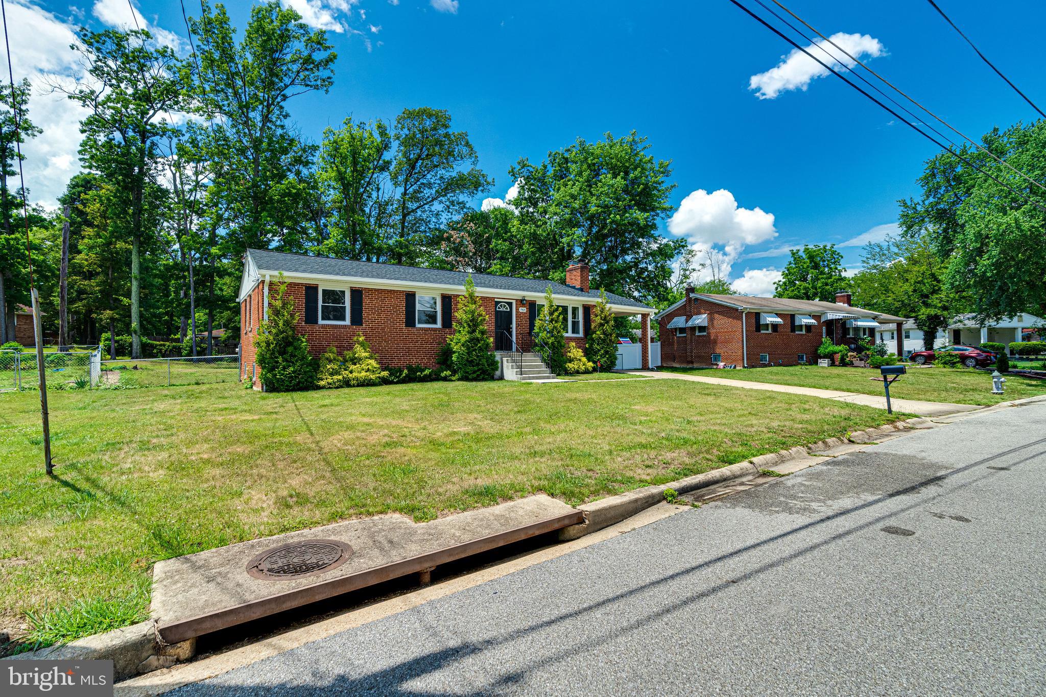 RAMBLEWOOD - Residential Lease