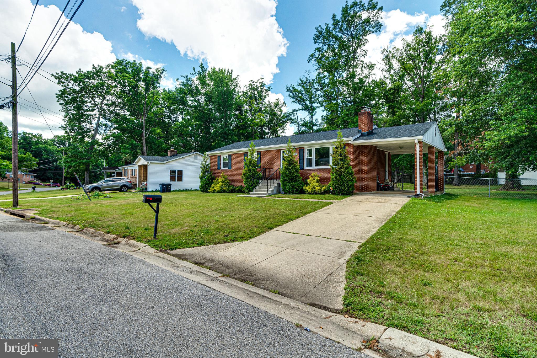 RAMBLEWOOD - Residential Lease