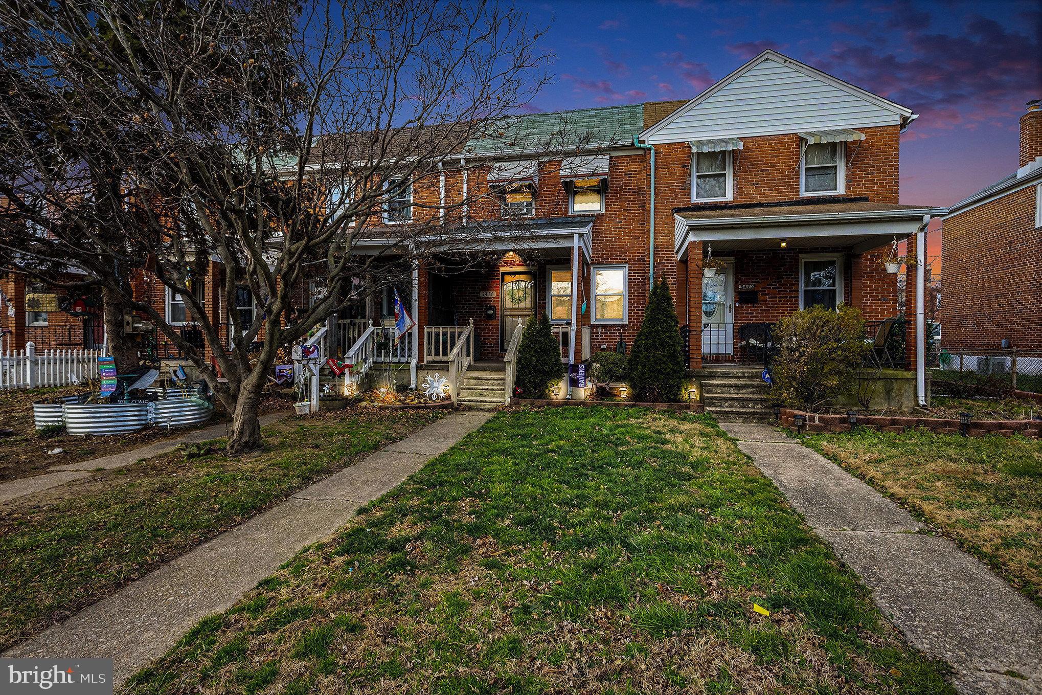 DUNDALK VILLAGE - Residential