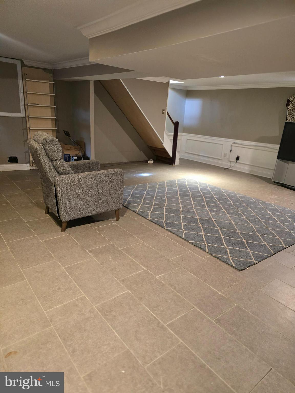 RAINTREE VILLAGE - Residential