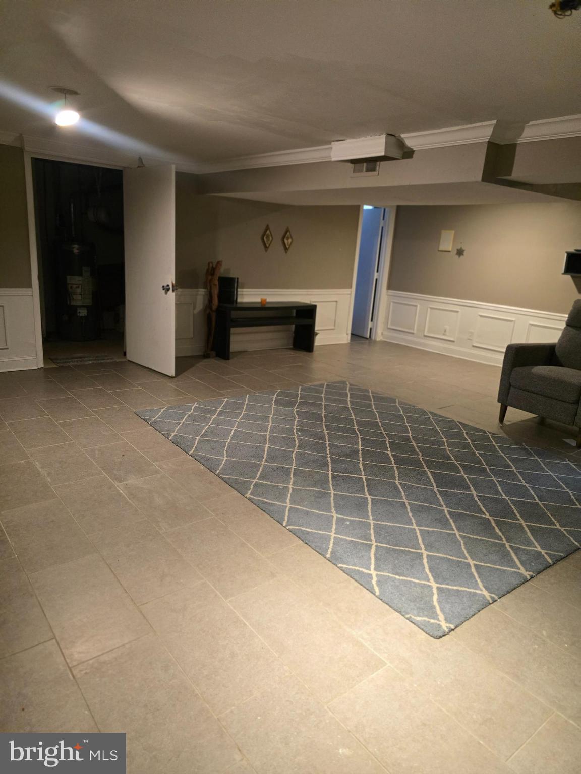 RAINTREE VILLAGE - Residential