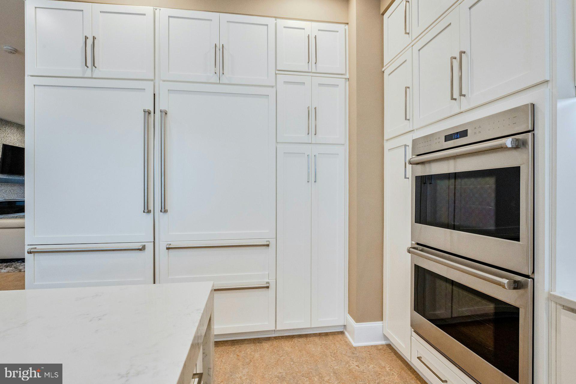 ONE LOUDOUN - Residential