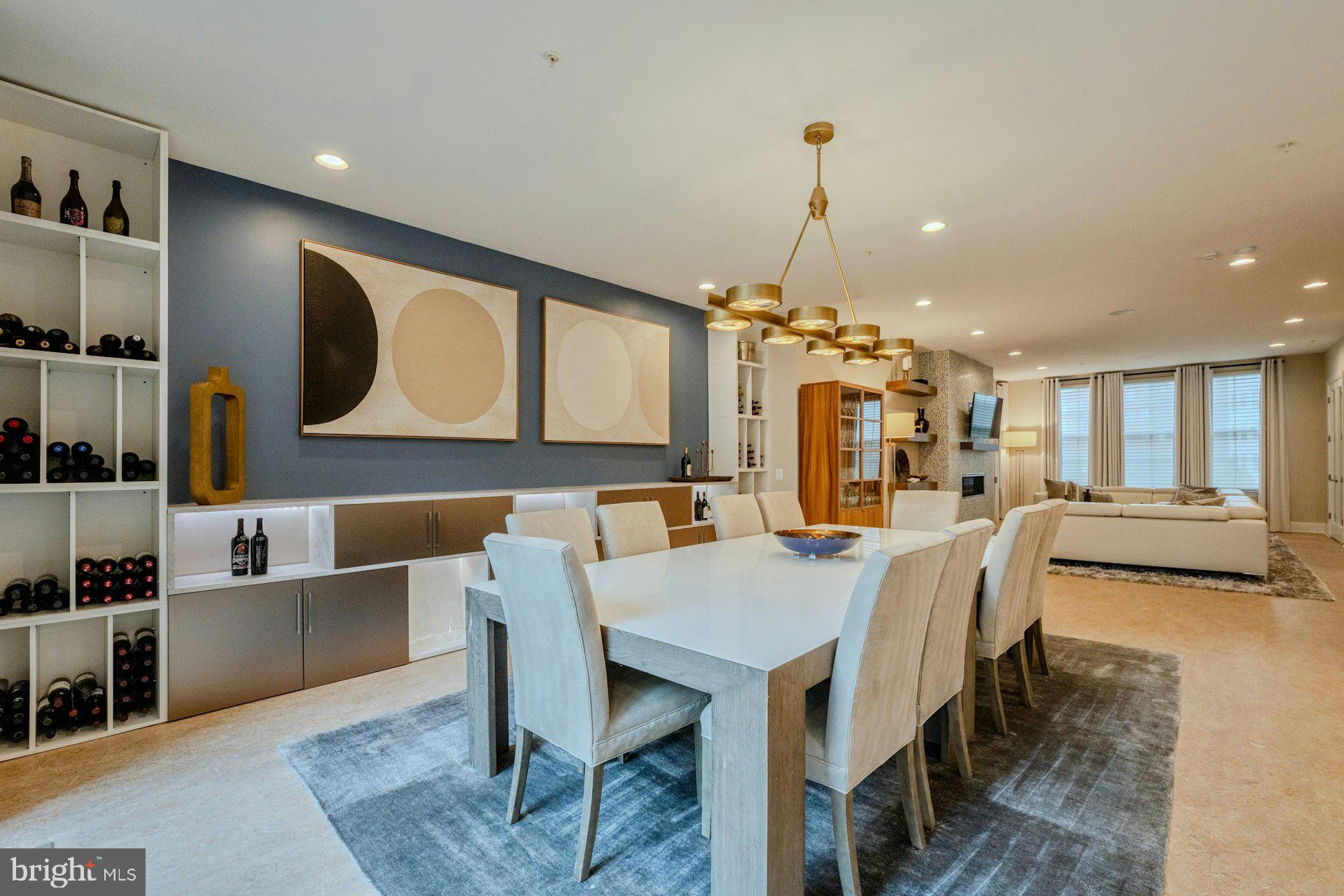 ONE LOUDOUN - Residential