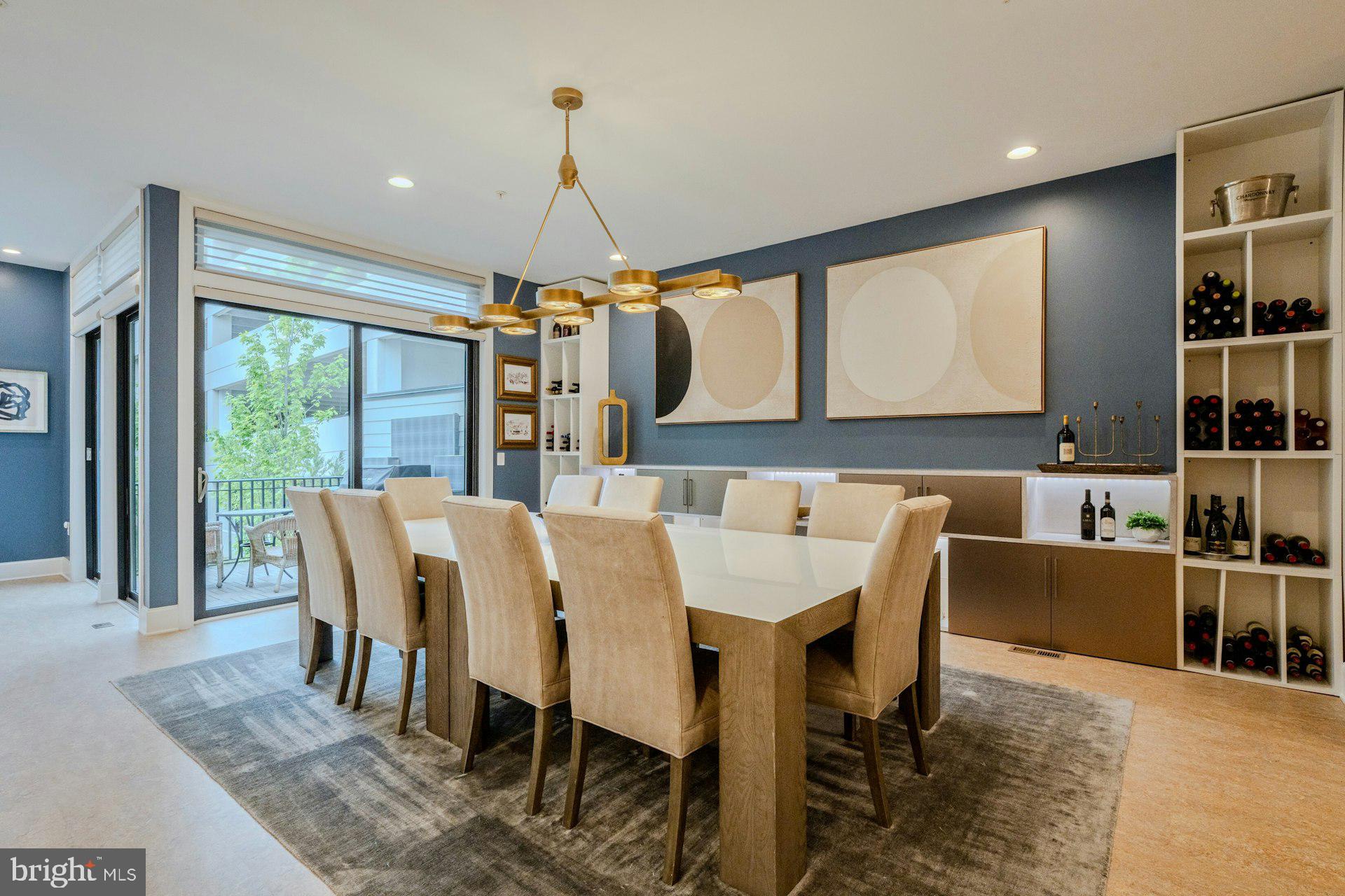 ONE LOUDOUN - Residential